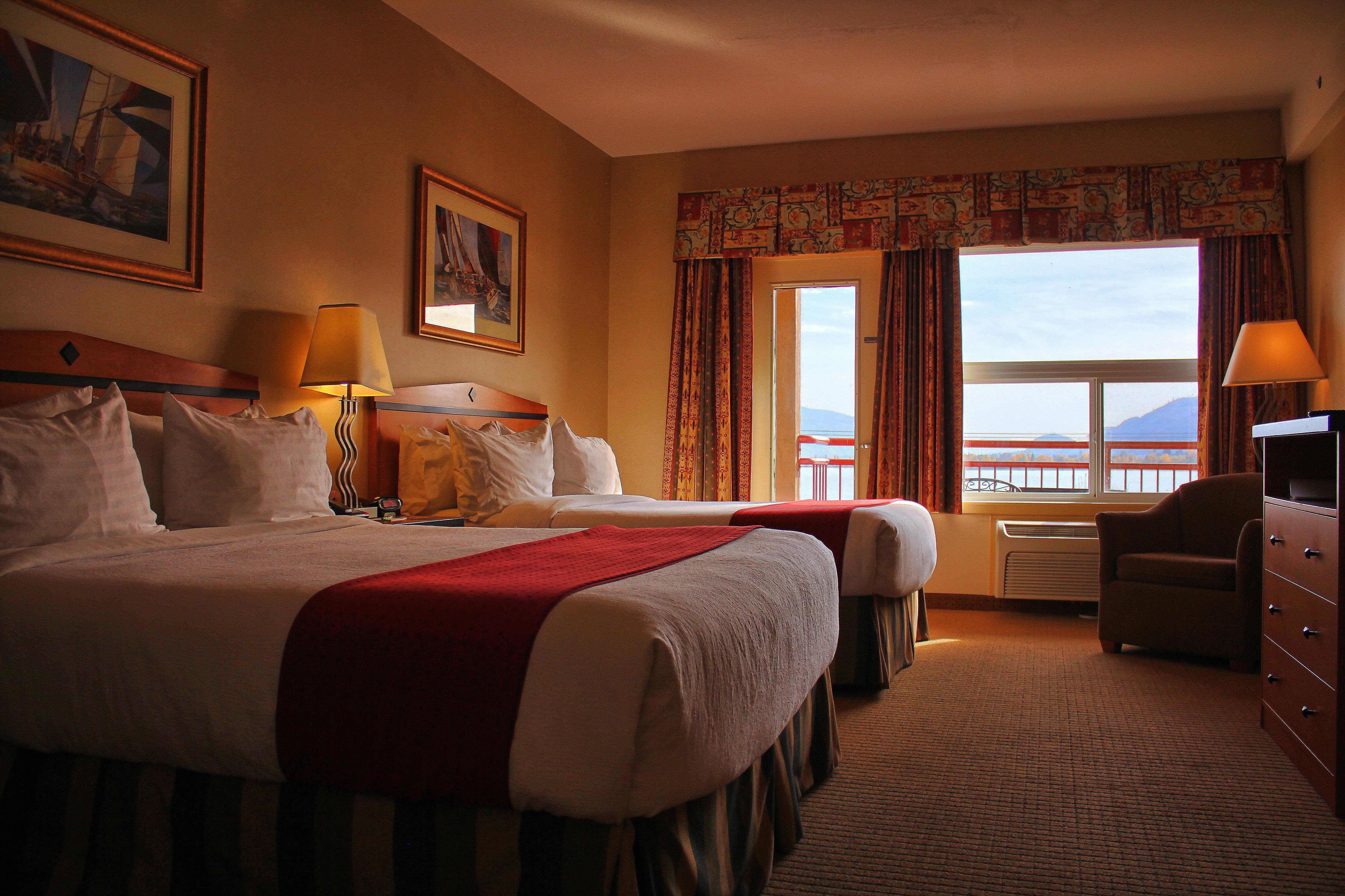 Holiday Inn Hotel & Suites Osoyoos By Ihg Екстер'єр фото